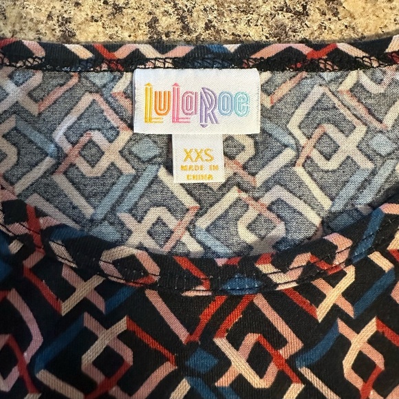 NWT Lularoe Irma Shirt XXS High Low Tunic T-shirt Oversize Black Blue Red - Picture 7 of 16